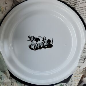 White Cow-Graphic Decorative Ceramic Plate